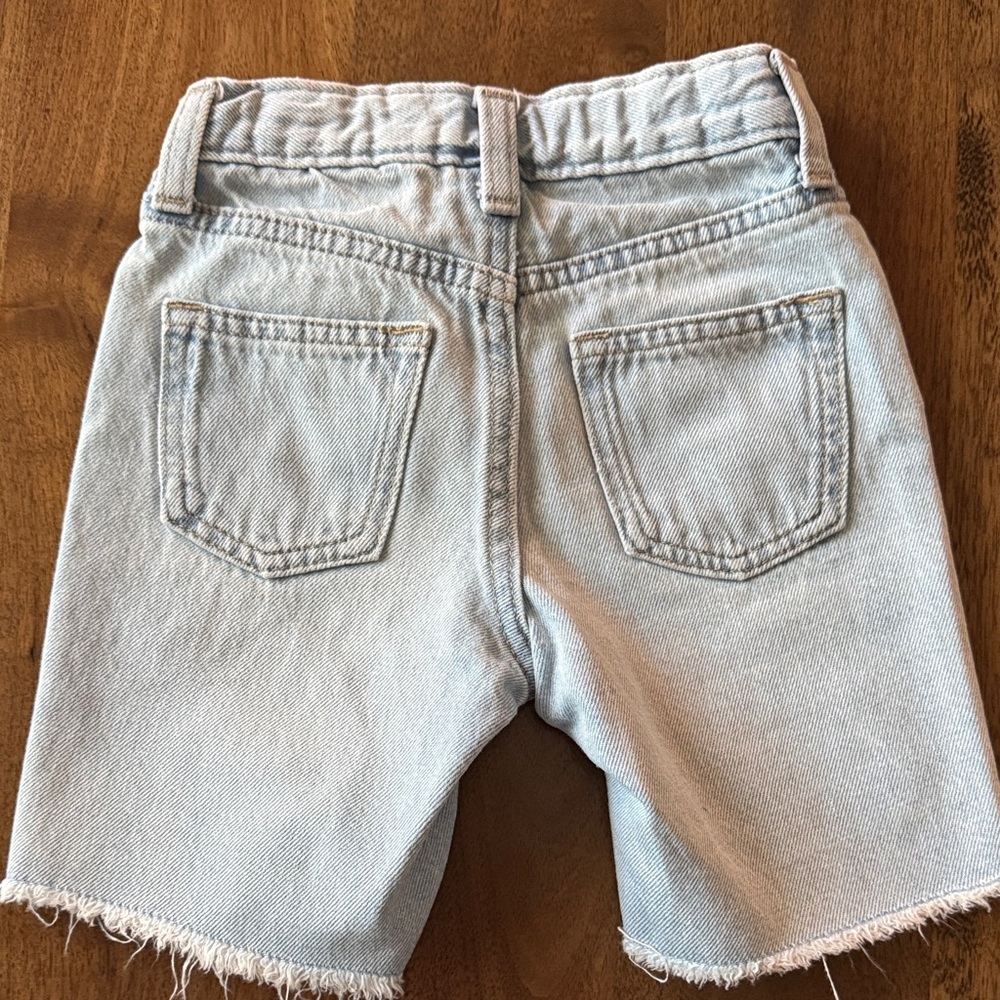 Old Navy Two-Pack Distressed Denim Shorts - Light Blue & Dark Blue - Picture 4 of 8